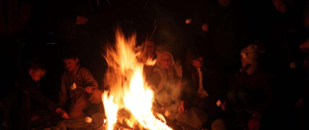 bonfire/camprfire