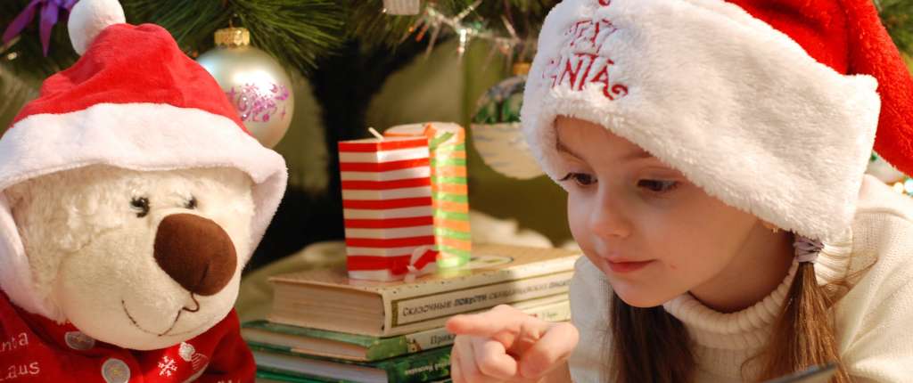 Christmas Girl Reading Book