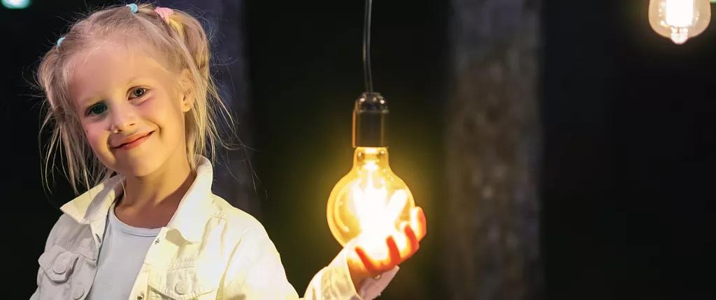 Light bulb