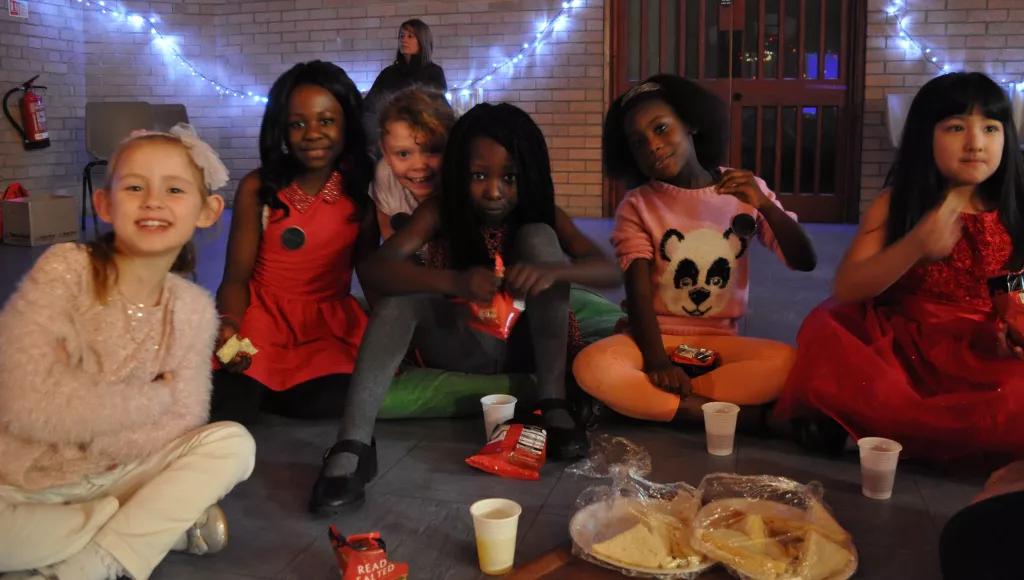 Light Party Girls
