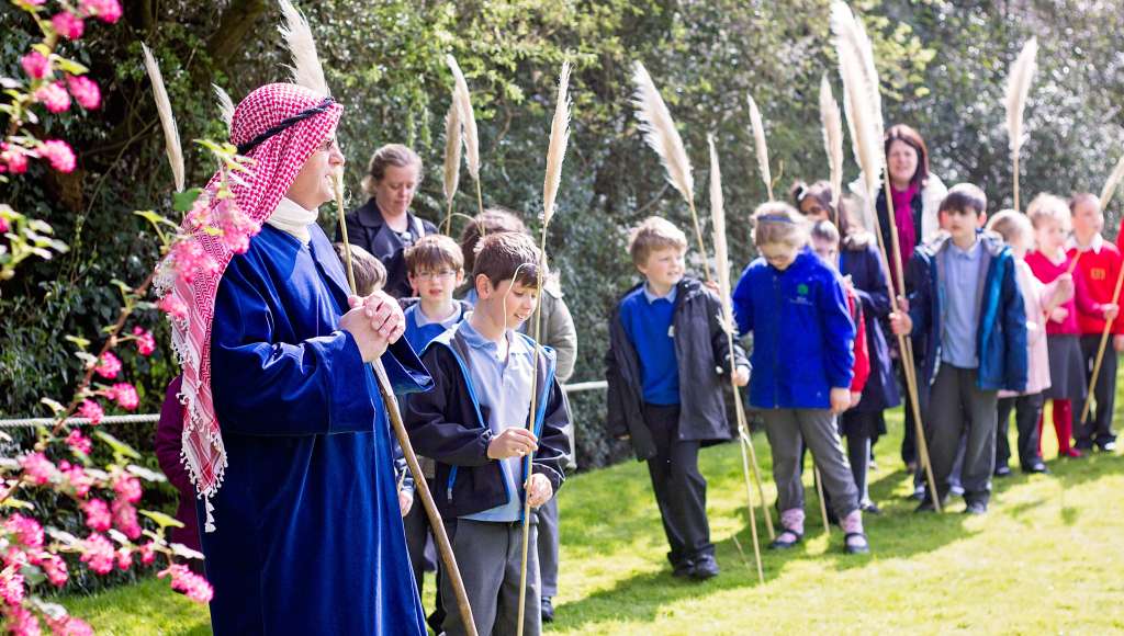 Children experiencing Easter