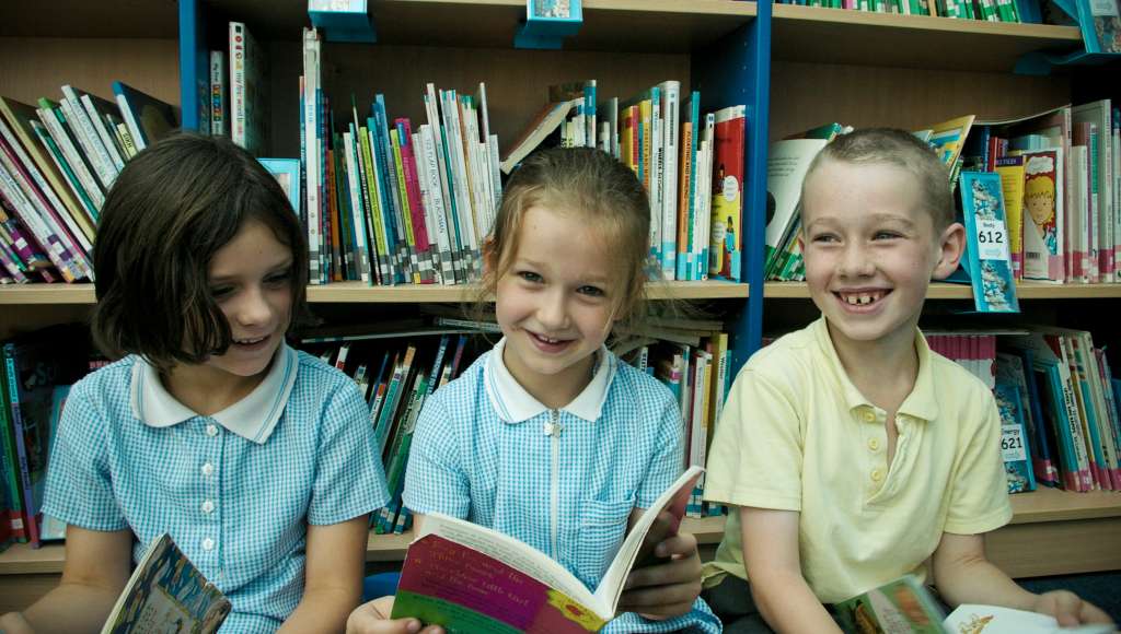 3 School Children