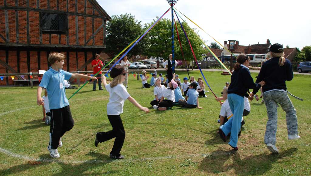 Maypole Lifepath Bunyan