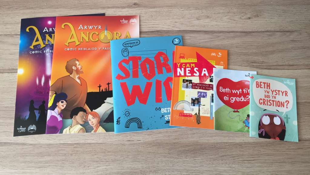 Adnoddau Cymraeg Welsh resources