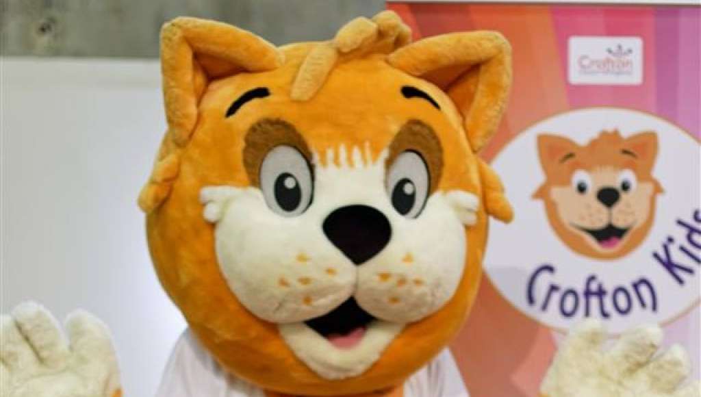 crofton the cat mascot
