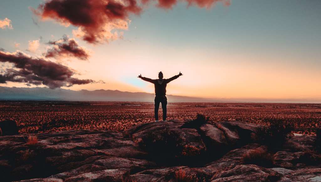 man_praying man_praying