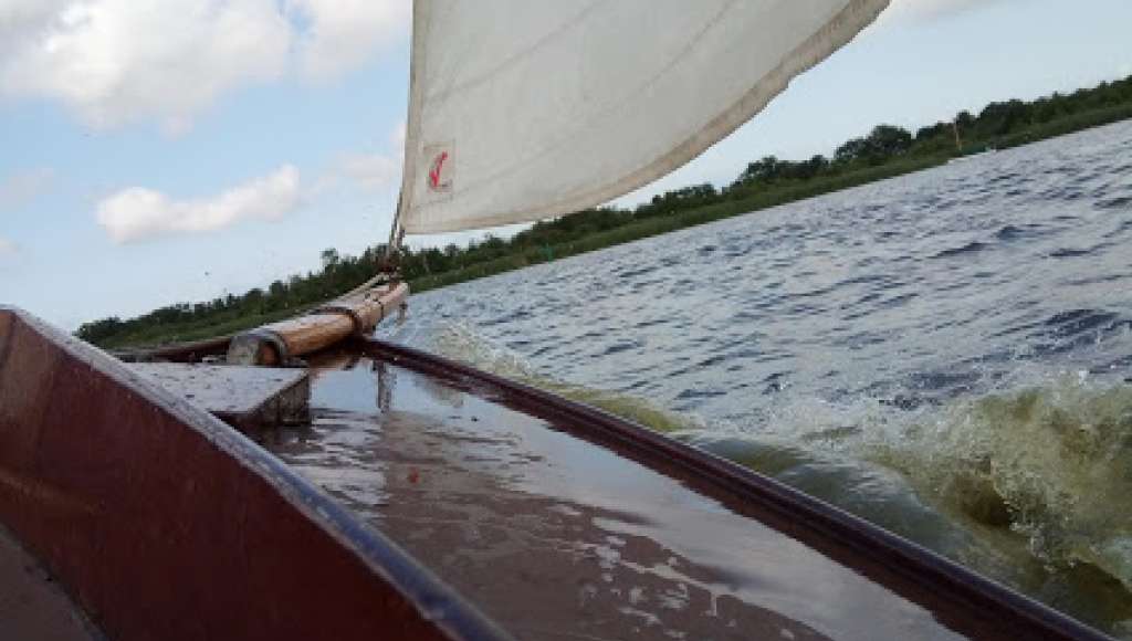 Sailing on the Broads Sailing on the Broads