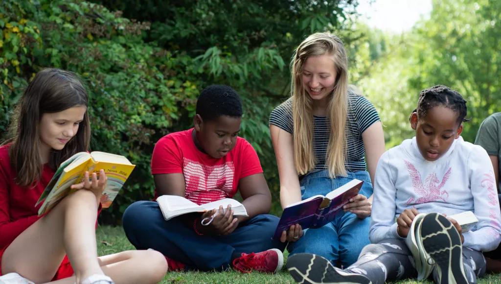 Faith Guide and children