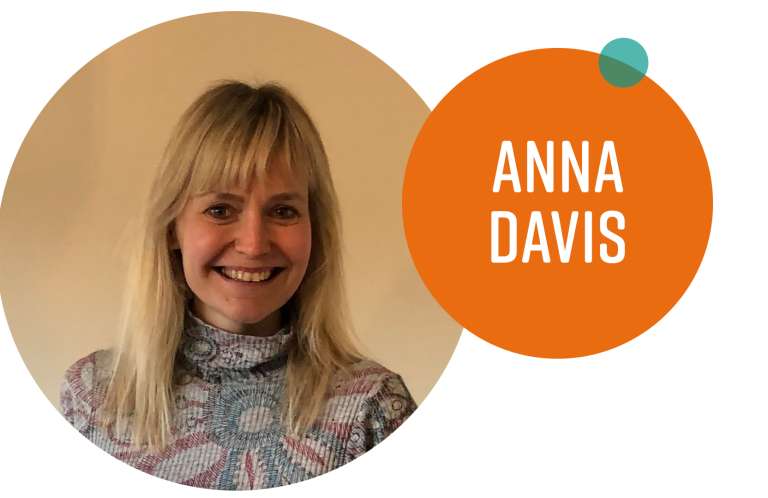 Anna Davis