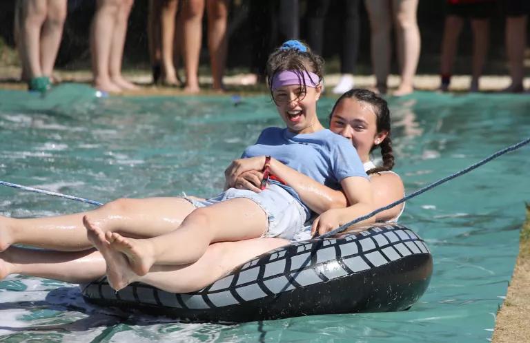 Girls on Faith Guide Holiday 2022