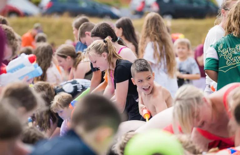 Minnis Bay water fight