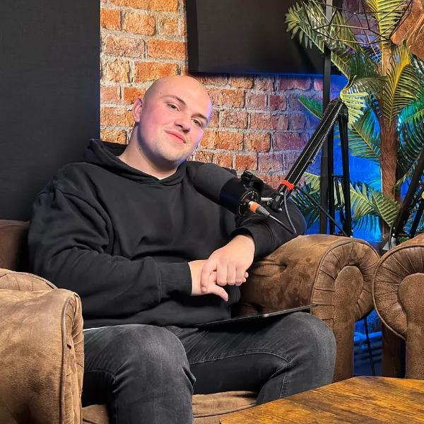 Eddie Howlett in Cornwall