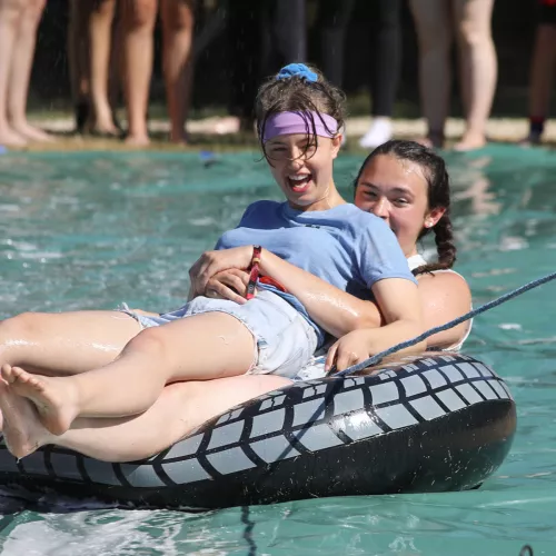 Girls on Faith Guide Holiday 2022